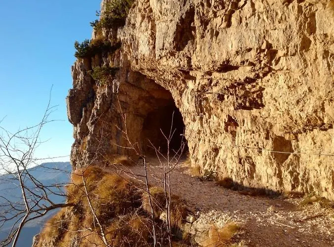 Val Di Ferro مزرعة للإقامة *